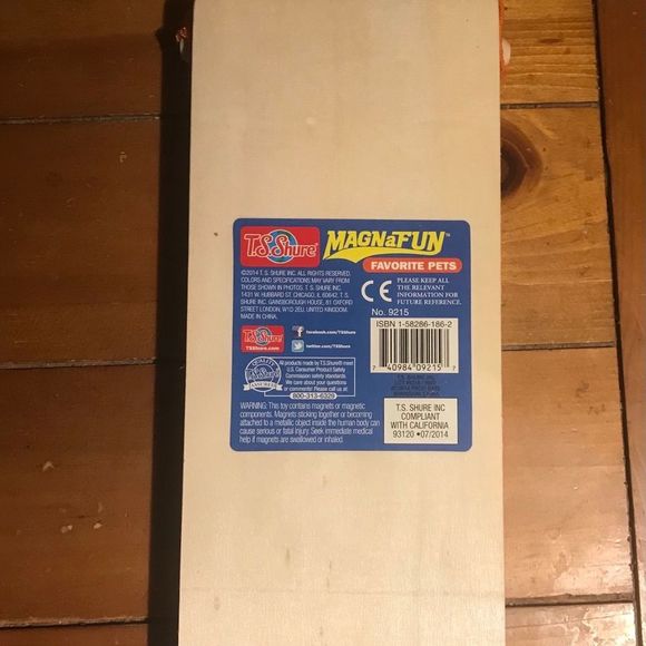 MAGNaFUN 20 Magnetic Wooden Animals. - Picture 2 of 2